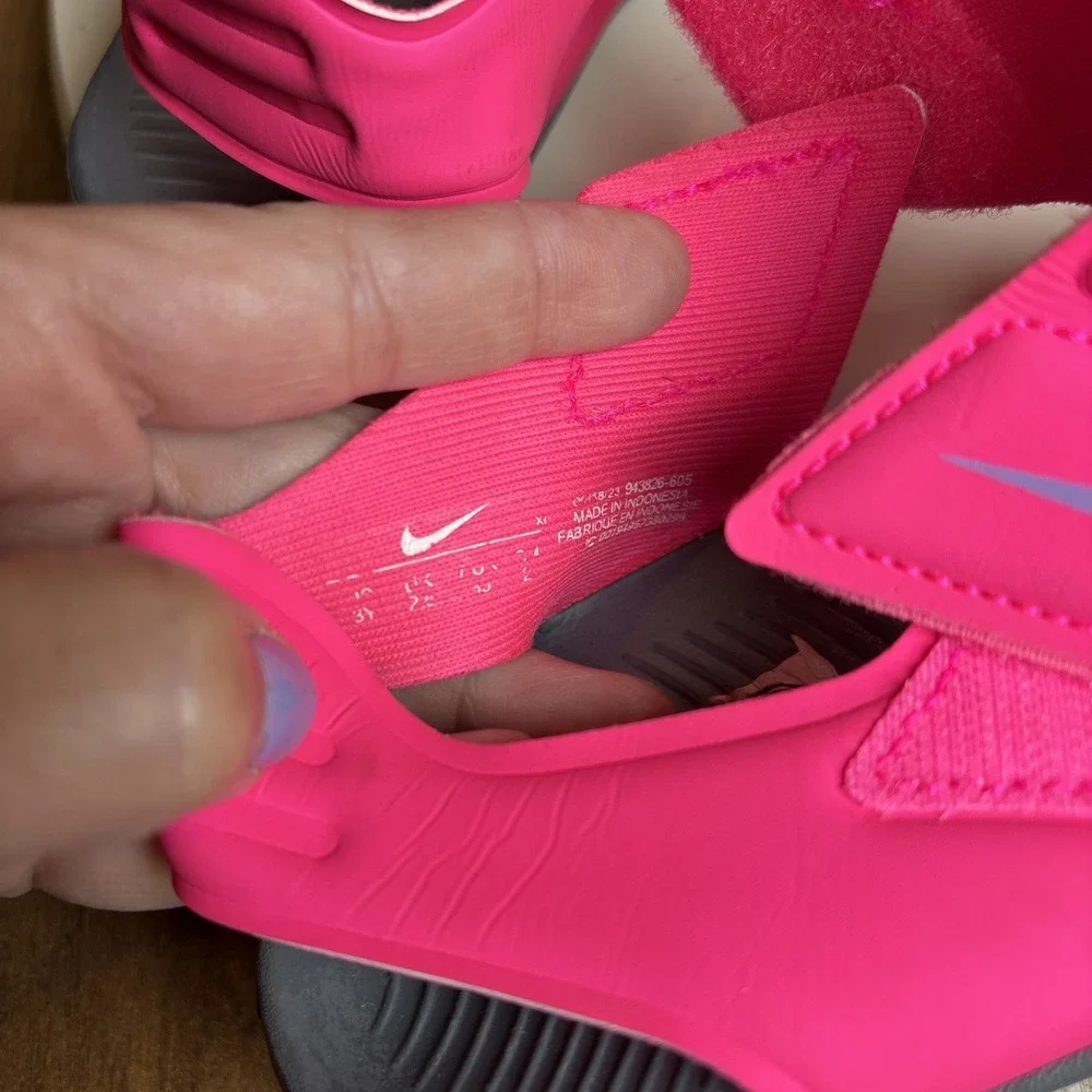 Nike Kids 3Y Hyper Pink Sunray Protect Sandals Gorpcore Water Shoes Hook Loop